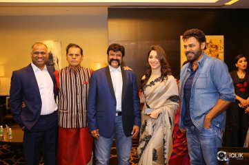TSR Felicitates Gautamiputra Satakarni Team